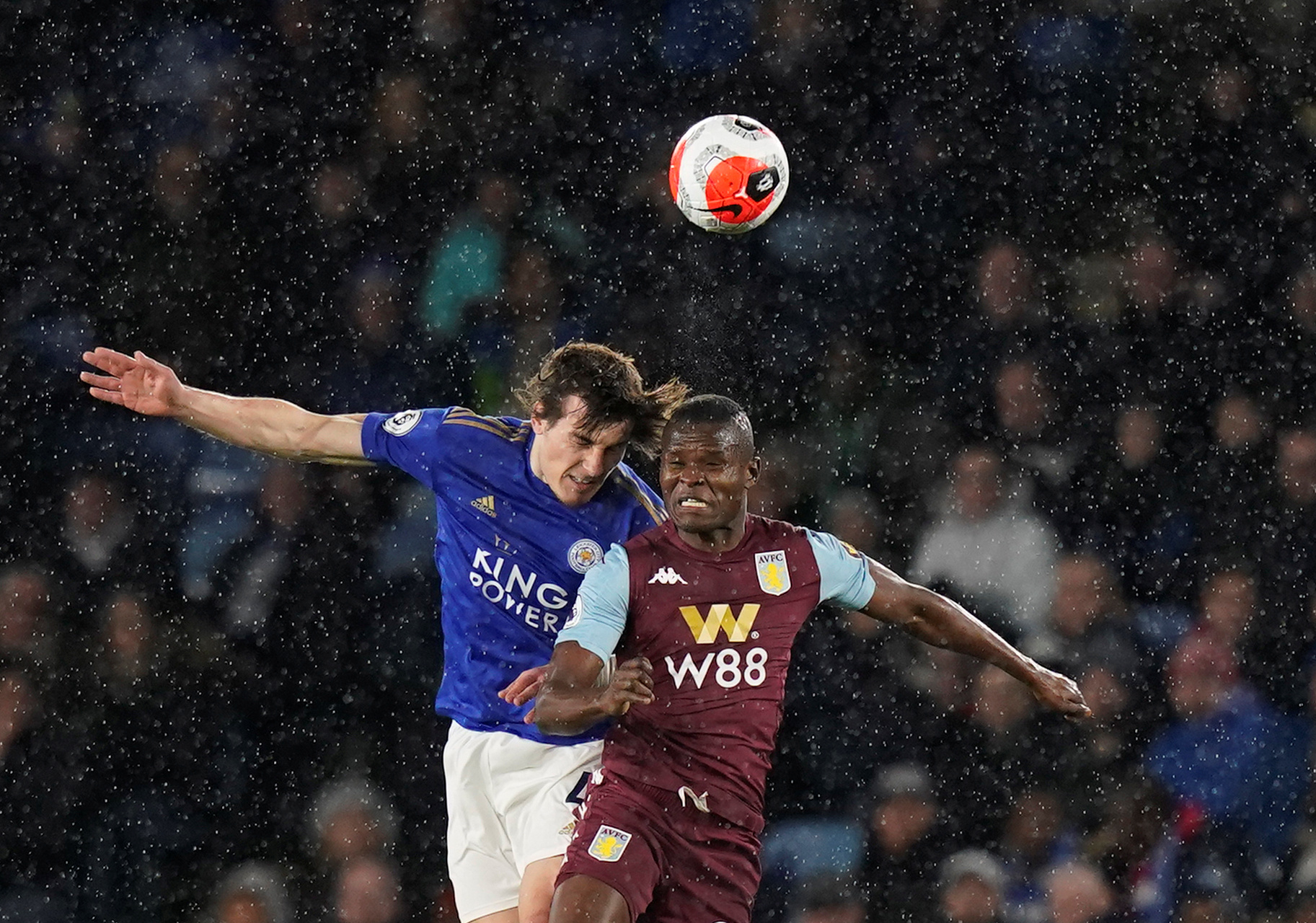 他们通过 他们通过