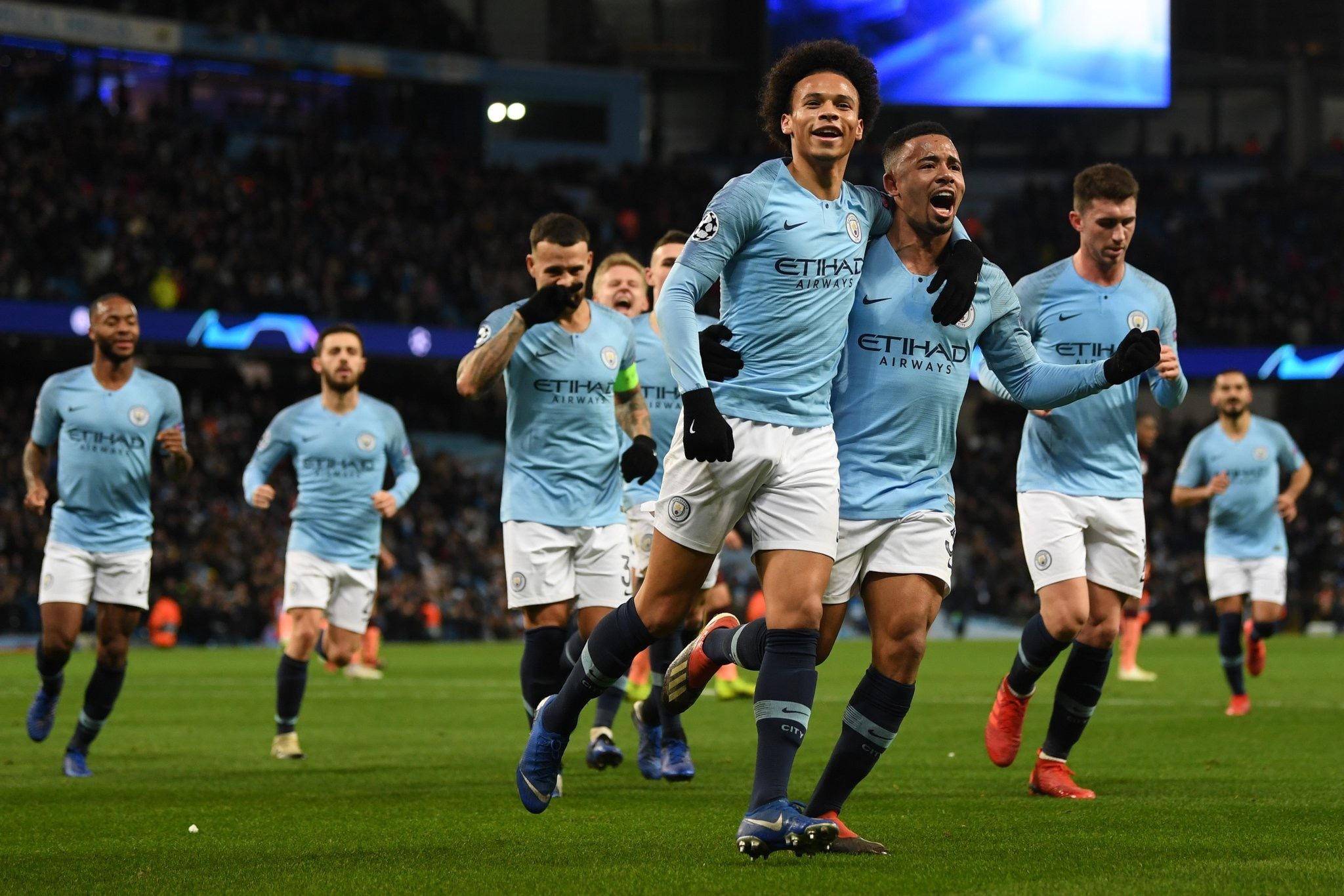 国裁判组执 国裁判组执